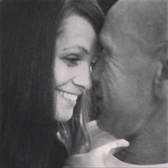 Meet your Posher, Stephanie - Picture 1 of 4